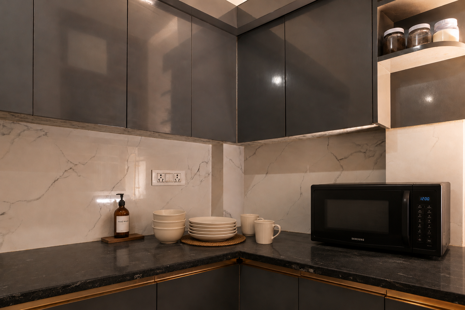 AceStayz Noida 112