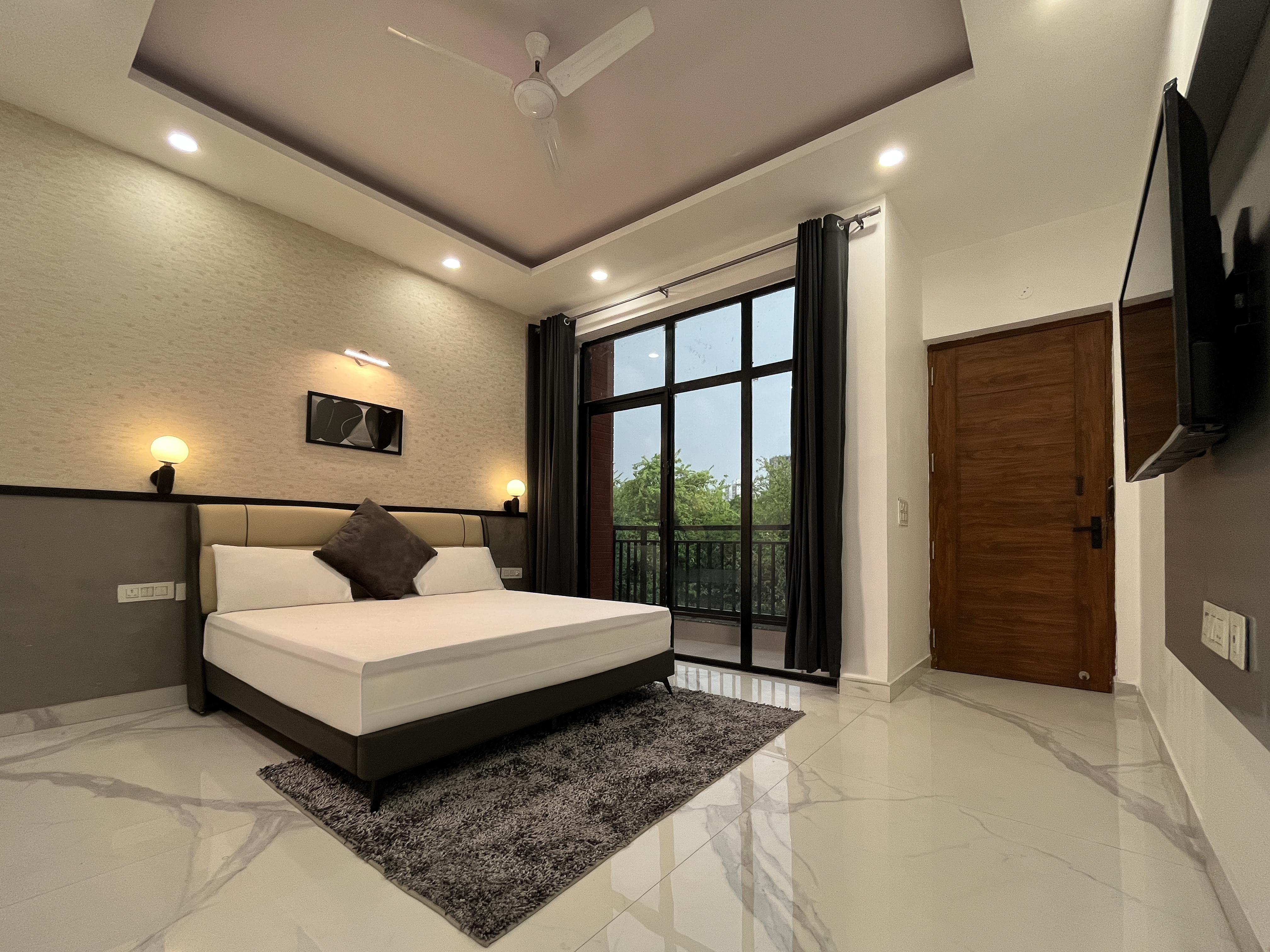 Ace Stayz Sector 45, Noida