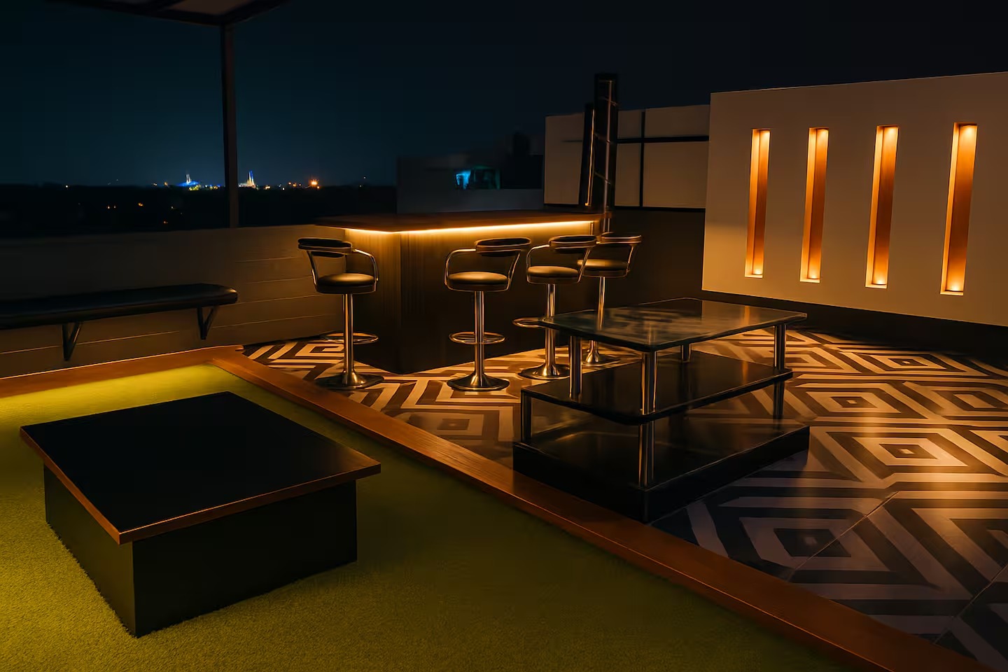 Premium King Suite