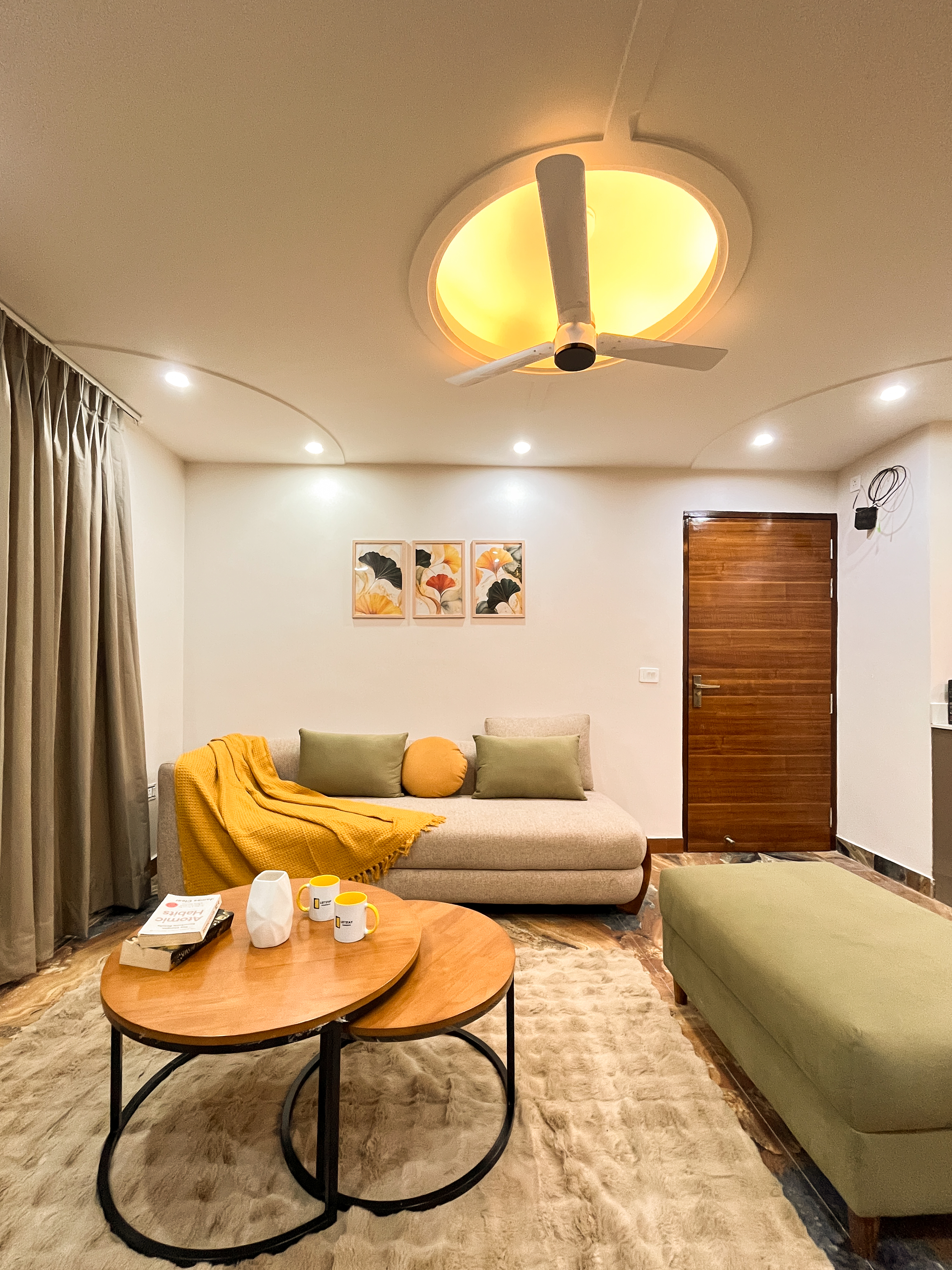 AceStayz Karol Bagh
